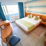 Apollo Hotel 3*
